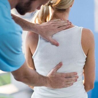 Postura corectă ca prevenire a osteochondrozei toracice